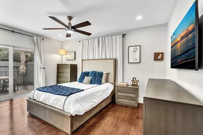 746 NE 16th Terrace, Fort Lauderdale, FL 33304 - Photo 29