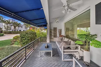 746 NE 16th Terrace, Fort Lauderdale, FL 33304 - Photo 5