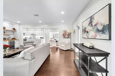 746 NE 16th Terrace, Fort Lauderdale, FL 33304 - Photo 7