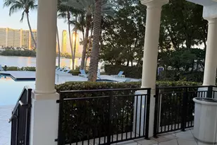 3225 NE 184th St, Aventura, FL 33160 - Photo 27