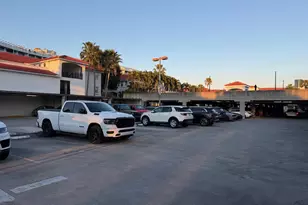 3225 NE 184th St, Aventura, FL 33160 - Photo 19