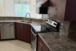 3225 NE 184th St, Aventura, FL 33160 - Photo 9