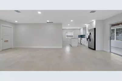 219 SE 13th Street, Deerfield Beach, FL 33441 - Photo 7