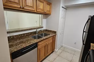 12136 St.Andrews Pl, Miramar, FL 33025 - Photo 19