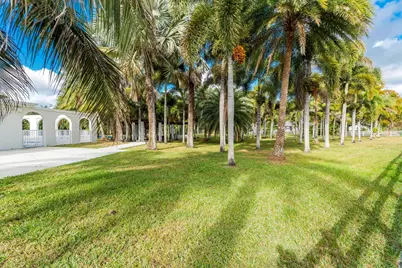 18201 SW 70th Place, Southwest Ranches, FL 33331 - Photo 75