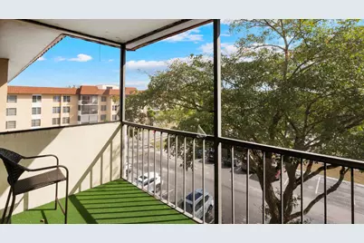 4156 Inverrary Drive #409, Lauderhill, FL 33319 - Photo 9