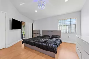 9612 NW 76th Ct, Tamarac, FL 33321 - Photo 9