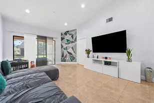 9612 NW 76th Ct, Tamarac, FL 33321 - Photo 5