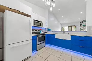 9612 NW 76th Ct, Tamarac, FL 33321 - Photo 7