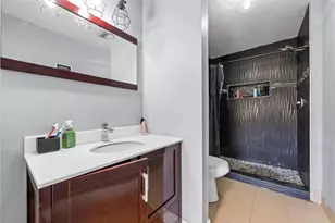 9612 NW 76th Ct, Tamarac, FL 33321 - Photo 11