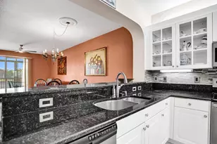 7635 Southampton Terrace, Tamarac, FL 33321 - Photo 7