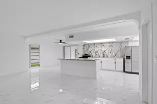 7109 NW 68th St, Tamarac, FL 33321 - Photo 3