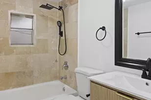 7109 NW 68th St, Tamarac, FL 33321 - Photo 9