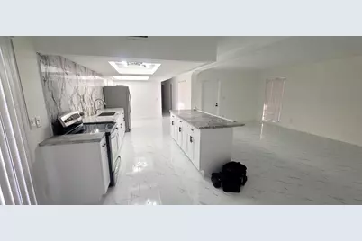 7109 NW 68th Street, Tamarac, FL 33321 - Photo 1