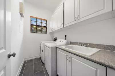 7302 NW 111th Way, Parkland, FL 33076 - Photo 15