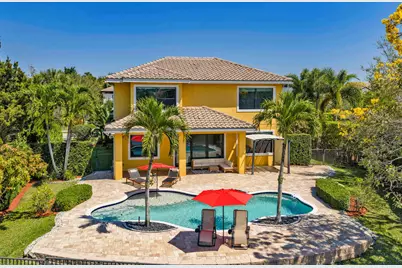 8256 Bradford Way, Parkland, FL 33076 - Photo 3