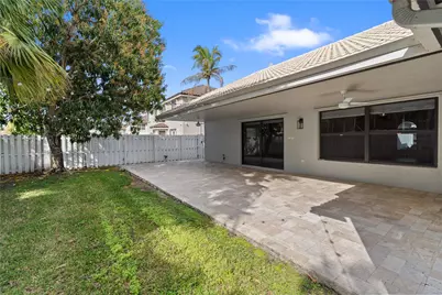 17870 SW 4th Court, Pembroke Pines, FL 33029 - Photo 29