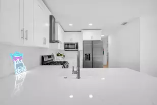 3308 E El Vedado Ct, West Palm Beach, FL 33405 - Photo 9