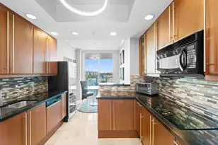 411 N New River Dr, Fort Lauderdale, FL 33301 - Photo 13