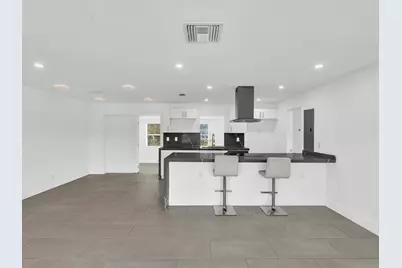 5710 SW 54th Court, Davie, FL 33314 - Photo 11