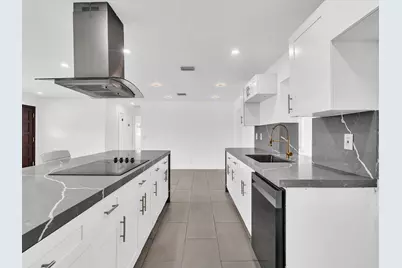 5710 SW 54th Court, Davie, FL 33314 - Photo 23