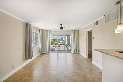 3040 NE 16th Avenue #402, Oakland Park, FL 33334 - Photo 3