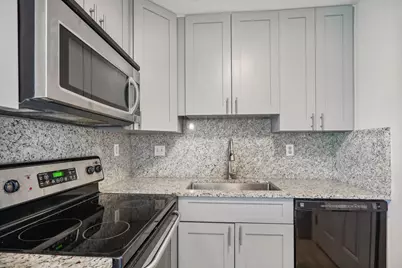 3040 NE 16th Avenue #402, Oakland Park, FL 33334 - Photo 9