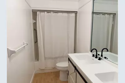 3040 NE 16th Avenue #402, Oakland Park, FL 33334 - Photo 17