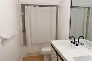 3040 NE 16th Ave, Oakland Park, FL 33334 - Photo 17