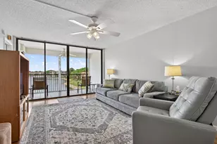 6239 Coral Lake Dr, Margate, FL 33063 - Photo 19
