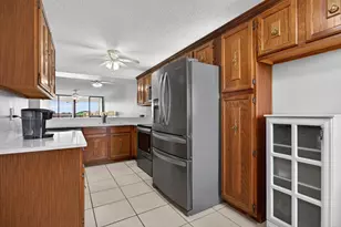 6239 Coral Lake Dr, Margate, FL 33063 - Photo 5