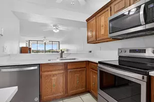 6239 Coral Lake Dr, Margate, FL 33063 - Photo 3