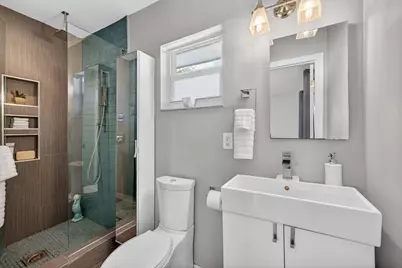 4781 NE 4th Avenue, Oakland Park, FL 33334 - Photo 39