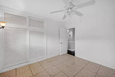 4781 NE 4th Avenue, Oakland Park, FL 33334 - Photo 47