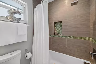 4781 NE 4th Avenue, Oakland Park, FL 33334 - Photo 51