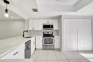 4732 NW 90th Ave, Sunrise, FL 33351 - Photo 3