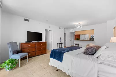 347 N New River Drive #1506, Fort Lauderdale, FL 33301 - Photo 5