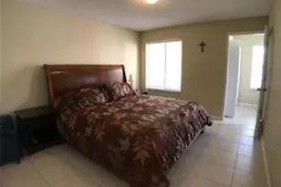 3430 Pine Walk Dr, Margate, FL 33064 - Photo 9