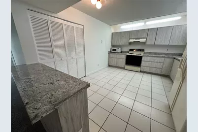 9633 Riverside Drive #E-3, Coral Springs, FL 33071 - Photo 5