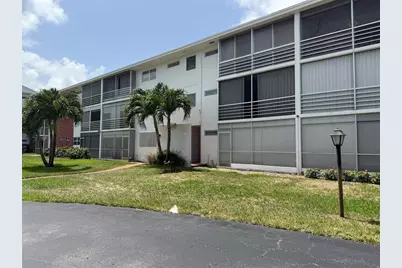 25 SE 13th Street #B2, Boca Raton, FL 33432 - Photo 9