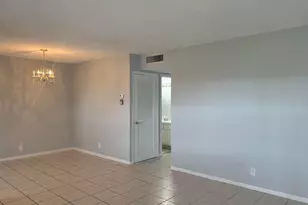 5300 Washington St, Hollywood, FL 33021 - Photo 5
