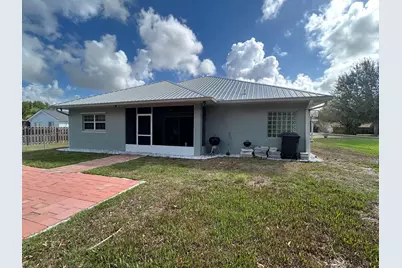1301 SW 83rd Avenue, Okeechobee, FL 34974 - Photo 9
