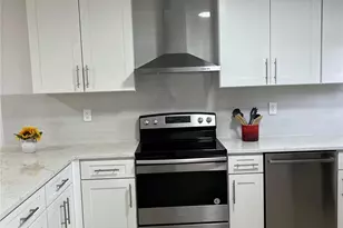 719 Banks Rd, Margate, FL 33063 - Photo 9