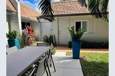 4021 N Cypress Drive, Pompano Beach, FL 33069 - Photo 7