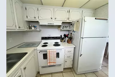 244 Farnham K #244, Deerfield Beach, FL 33442 - Photo 3