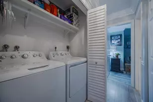 201 SW 1st St, Boca Raton, FL 33432 - Photo 25