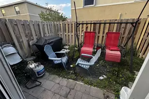 476 NE 5th Terrace, Florida City, FL 33034 - Photo 17