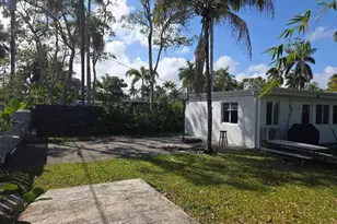 1532 Fletcher St, Hollywood, FL 33020 - Photo 27