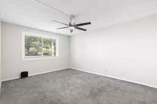 3053 N Oakland Forest Dr, Oakland Park, FL 33309 - Photo 23