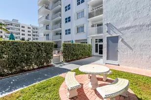 200 S Birch Rd, Fort Lauderdale, FL 33316 - Photo 43